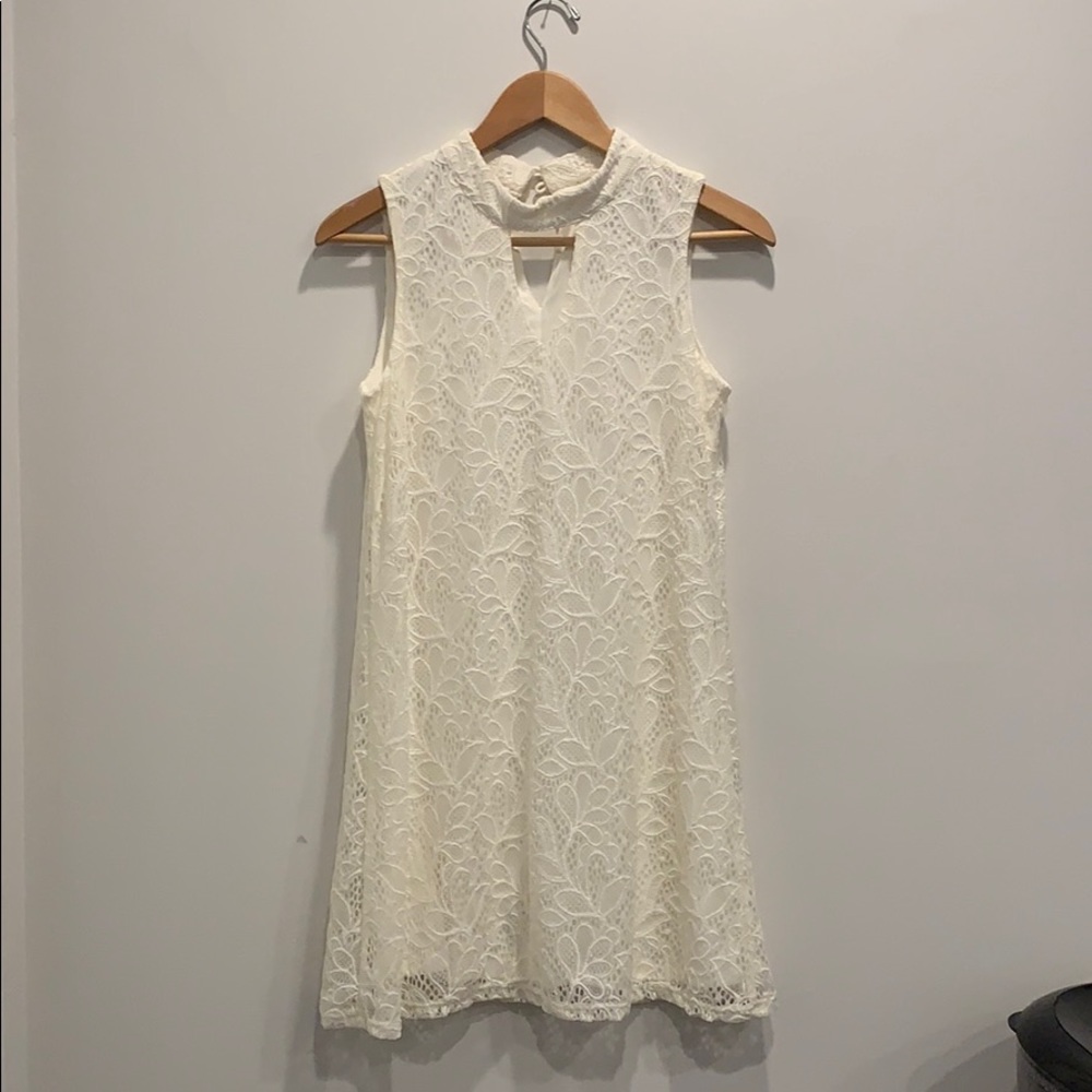 Ivory Lace keyhole Dress